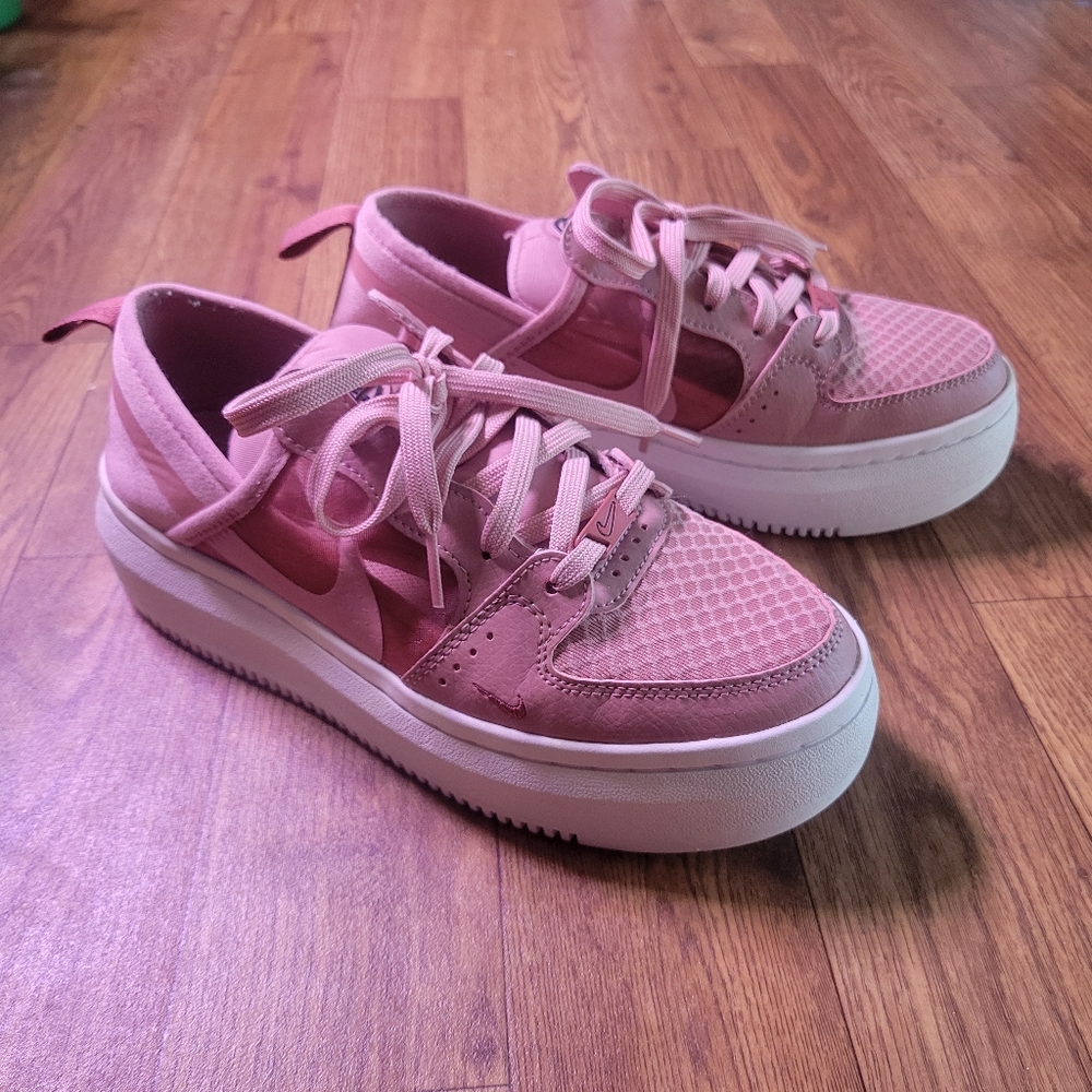 Nike Court Alta Vision